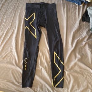 2XU compression pants Size M mens